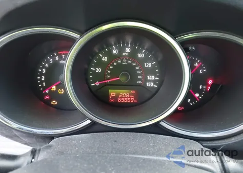 2011 Kia Sorento Lx from USA, damaged, VIN 5XYKTCA18BG143901